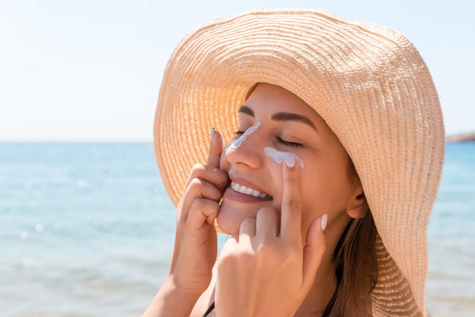 Why Wearing Sunscreen Every Day is a Skincare Essential